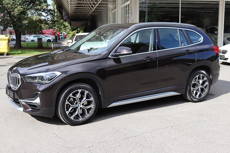 BMW X1 XDRIVE 25i F48 170kW - fotka 16 z 50