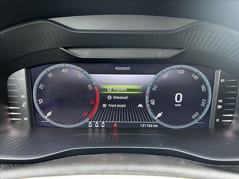 Škoda Karoq 1,0 TSi DPH  Kessy,LED,1xMajit - fotka 29 z 50