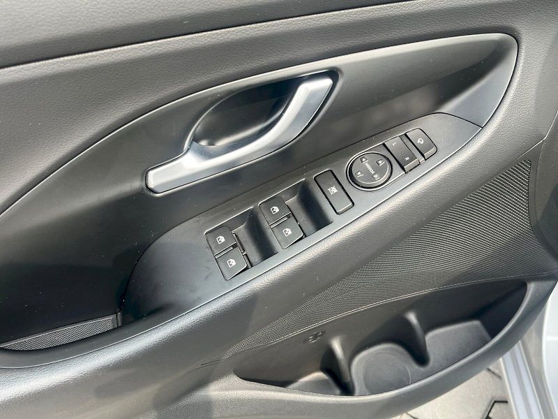 Hyundai i30 (2024) i 30 - fotka 26 z 36