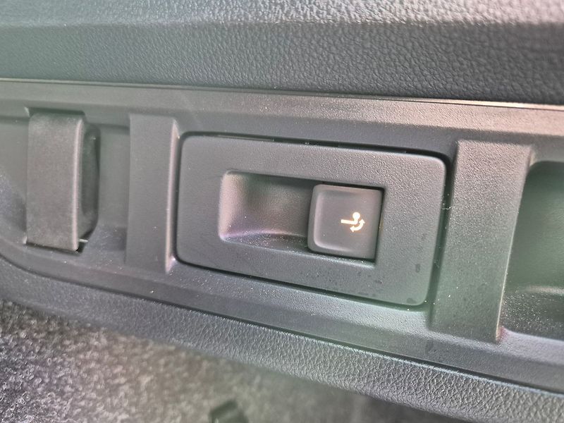 Škoda Octavia Combi RS 2,0 TSI 195kW DSG, we - fotka 16 z 39