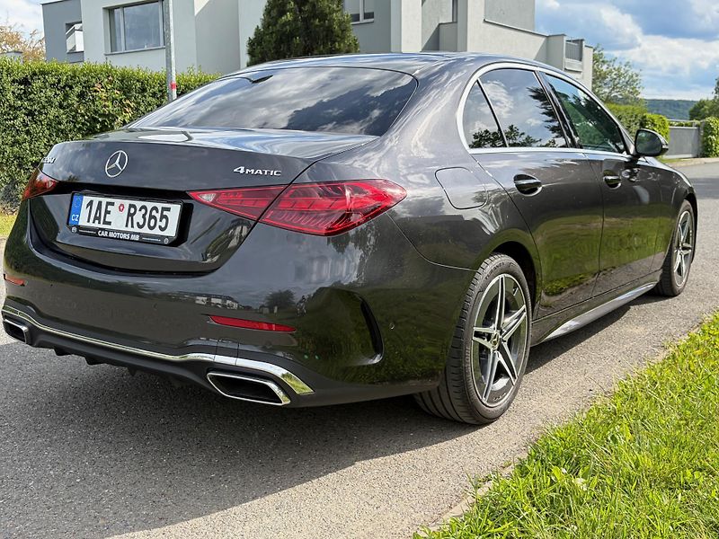 Mercedes-Benz Třídy C C220d 4M AMG PAck DIGITALLight - fotka 3 z 11