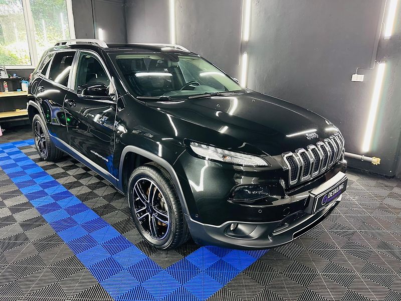 Jeep Cherokee 2.0/103kW MultiJet 4x4(Manual) - fotka 6 z 29