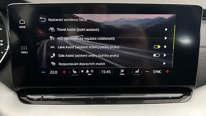 Škoda Octavia 2.0 TDI DSG Style - fotka 23 z 27