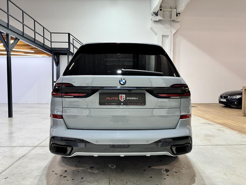 BMW X7 (2024) xDrive 40d mHEV A/T - fotka 5 z 18