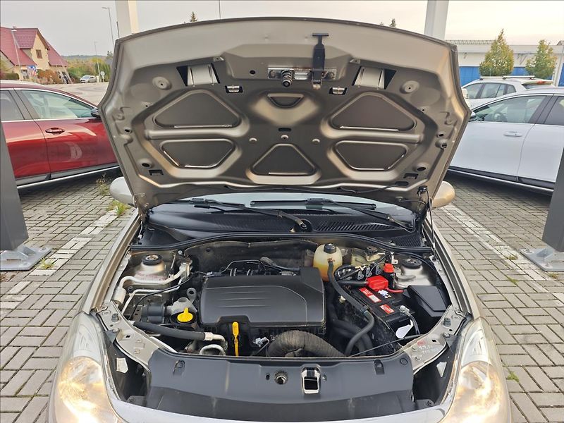 Renault Thalia 1,2 16V  COLLECTION - fotka 19 z 20
