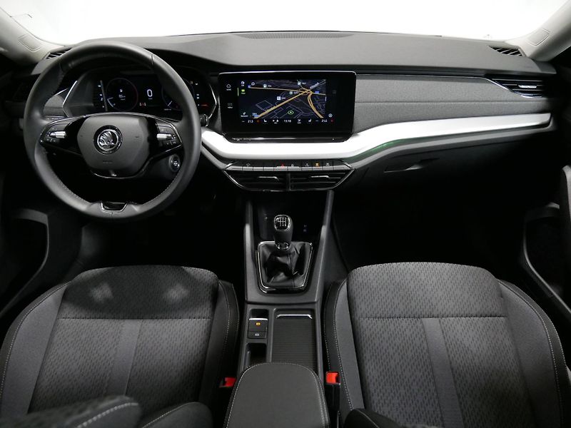 Škoda Octavia - fotka 5 z 25