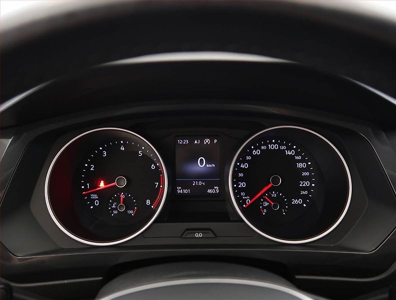 Volkswagen Tiguan (2016) R-Line 2.0 TSI - fotka 11 z 24