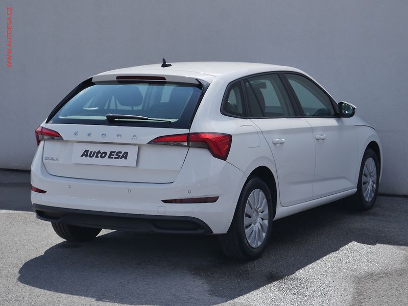 Škoda Scala (2019) 1.0 TSi, ČR, Ambition - fotka 4 z 22