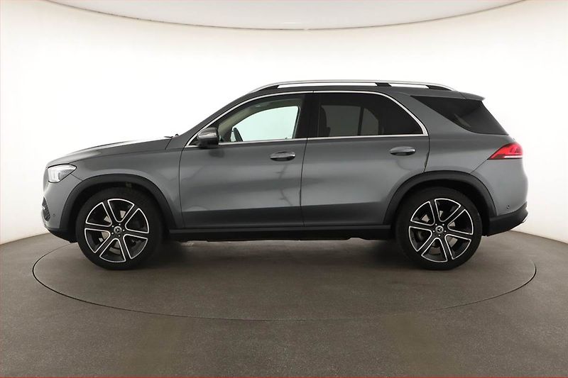 Mercedes-Benz GLE (2020) 400 d - fotka 3 z 20