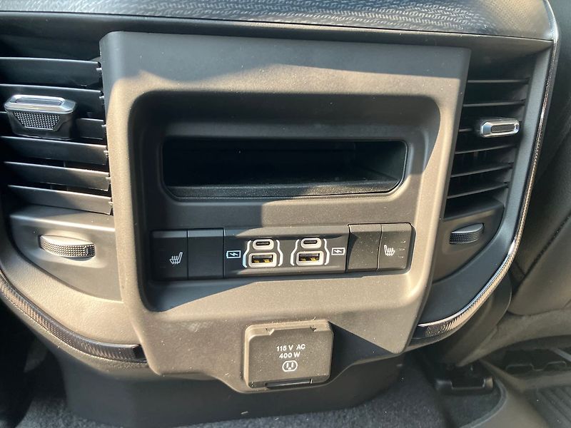 Dodge RAM 3.0 I6 426k REBEL PREMIUM EDIT - fotka 45 z 78