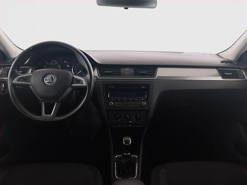 Škoda Rapid (2015) Ambition 1.2 TSI - fotka 8 z 17