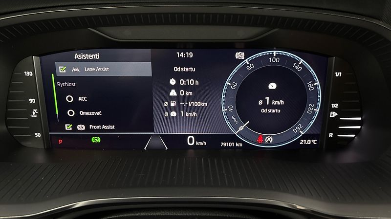Škoda Octavia 2.0 TDI DSG Ambition - fotka 10 z 23