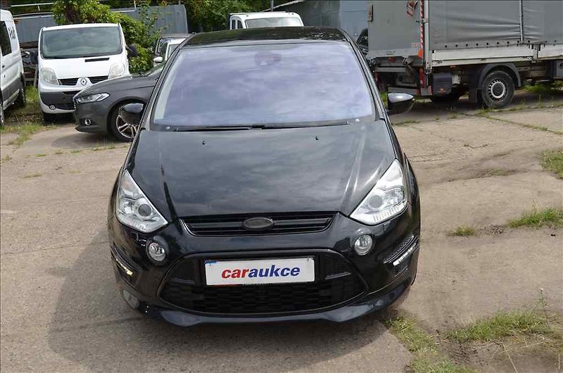 Ford S-MAX (2014) 2,0 TDCI AT - fotka 2 z 21