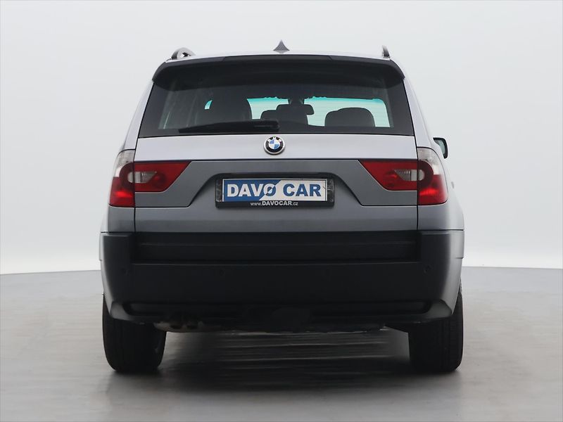 BMW X3 3,0 d 150kW Aut. 4x4 Xenon - fotka 6 z 32