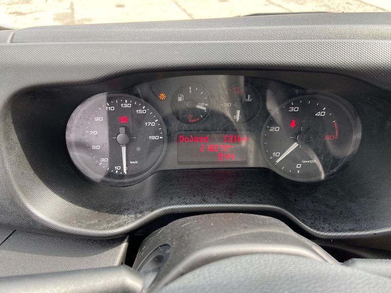 Iveco Daily (2019) 35S16, Euro 6 - fotka 15 z 18