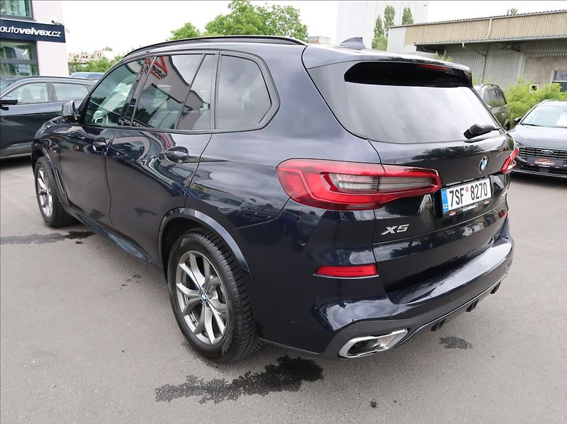 BMW X5 3,0 d,195kW,M-paket,NovéČR,DPH - fotka 4 z 28
