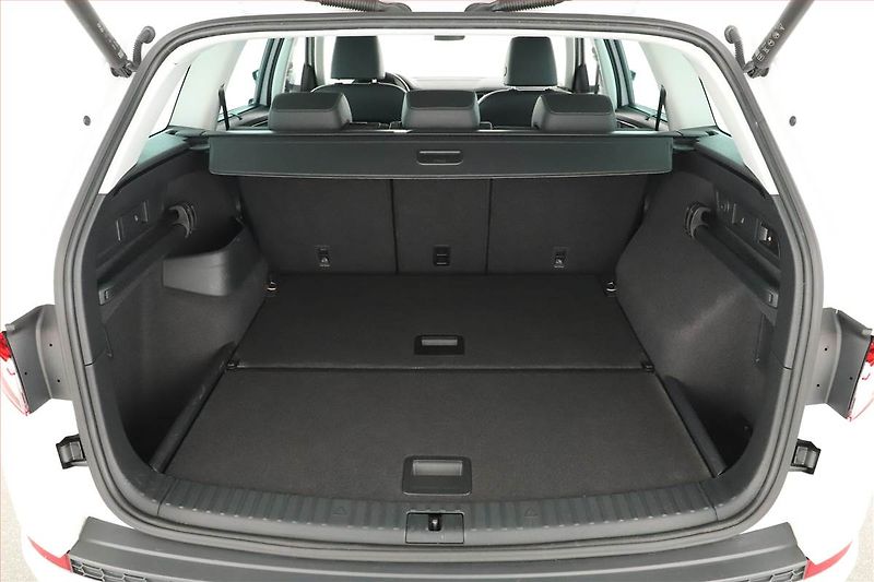 Škoda Kodiaq (2023) 2.0 TDI - fotka 13 z 26