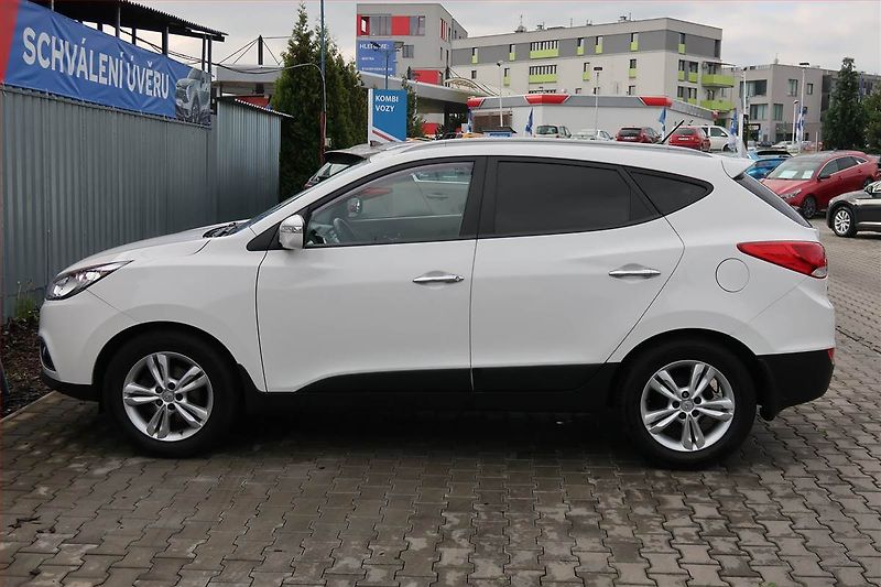 Hyundai ix35 (2012) 1.7 CRDi, Serv.kniha, Tempomat - fotka 3 z 16