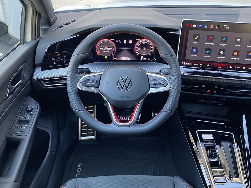Volkswagen Golf 2,0 TSI 224 kW DSG Clubsport - fotka 8 z 29