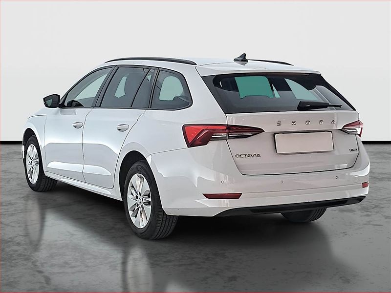 Škoda Octavia (2023) Ambition 1.5 TSI e-tec - fotka 4 z 20