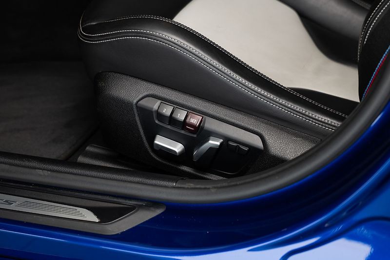 BMW M3 CS/HarmanKardon/Keramické Brzd - fotka 9 z 31