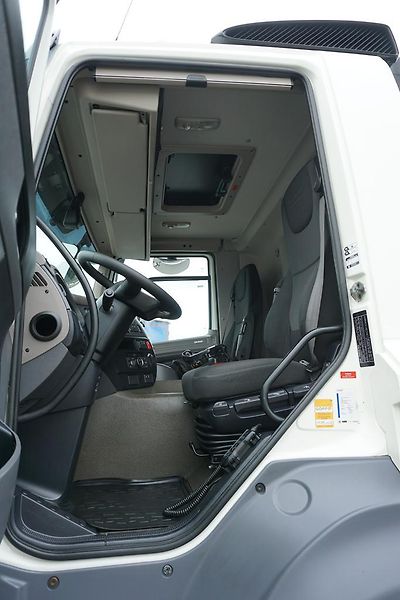 DAF CF (2018) 480 / 6 X 2 / SKRZYNIOWY + HDS - fotka 9 z 56