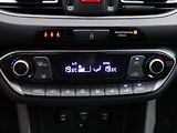 Hyundai i30 1,5 T-GDI N Line SmartKey CZ - náhled 23