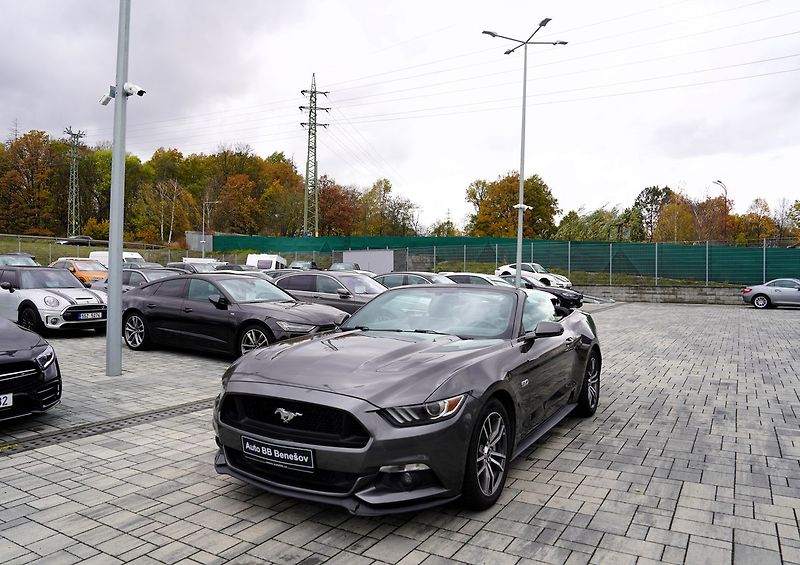 Ford Mustang GT 5.0 Premium /AT/kůže/440 PS - fotka 9 z 33
