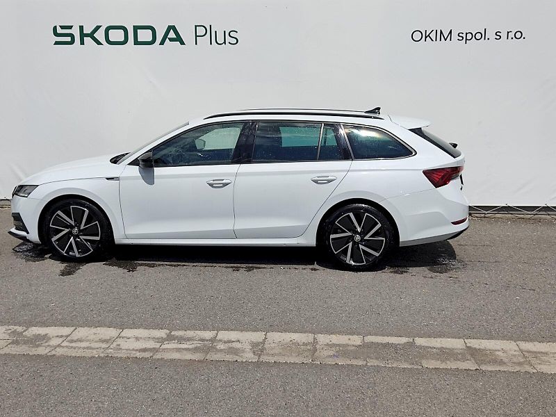 Škoda Octavia (2022) Combi SportLine 2,0 Tdi 110 Kw - fotka 3 z 40
