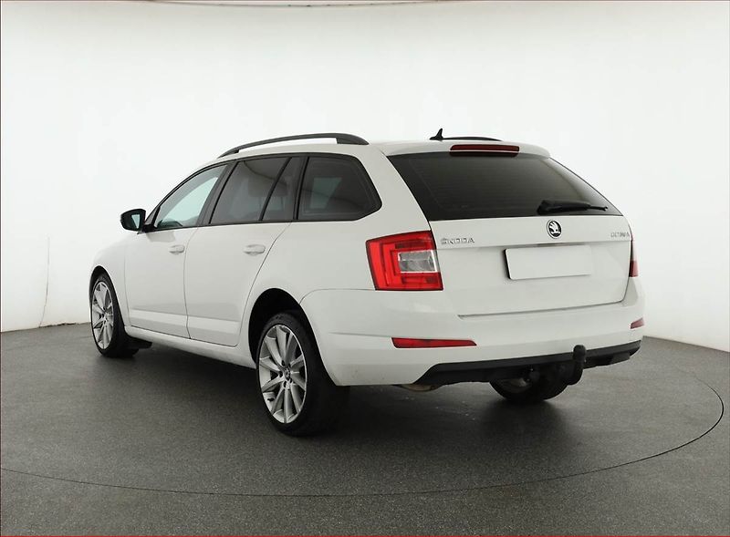 Škoda Octavia (2016) 2.0 TDI, Navi, Tempomat - fotka 4 z 18