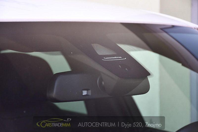 BMW X6 M50d HUD 360KAM ACC - fotka 51 z 57