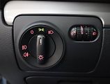 Volkswagen Golf (2009) 1.6 - náhled 18