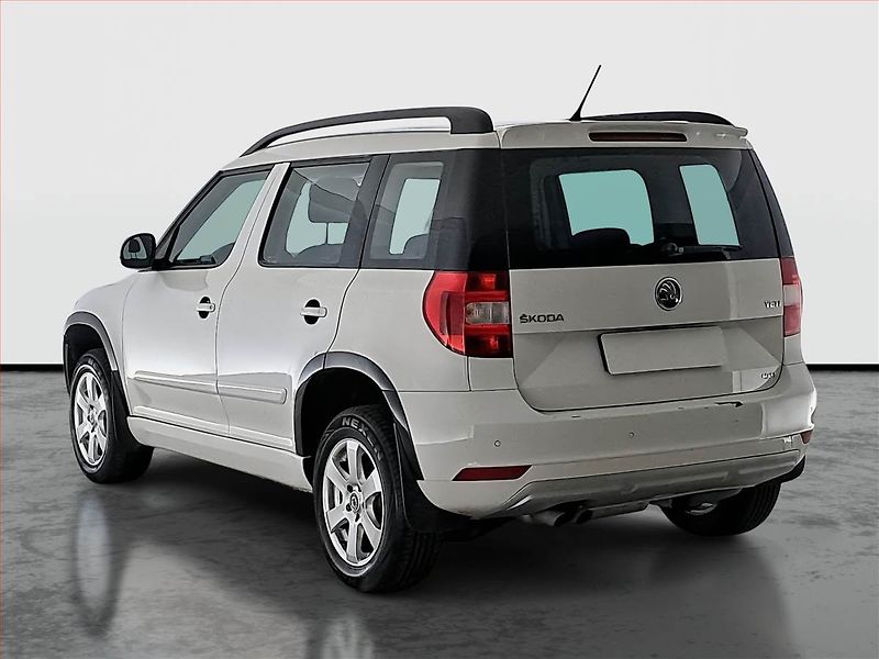Škoda Yeti (2015) 2.0 TDI, 4X4, Tempomat - fotka 4 z 16