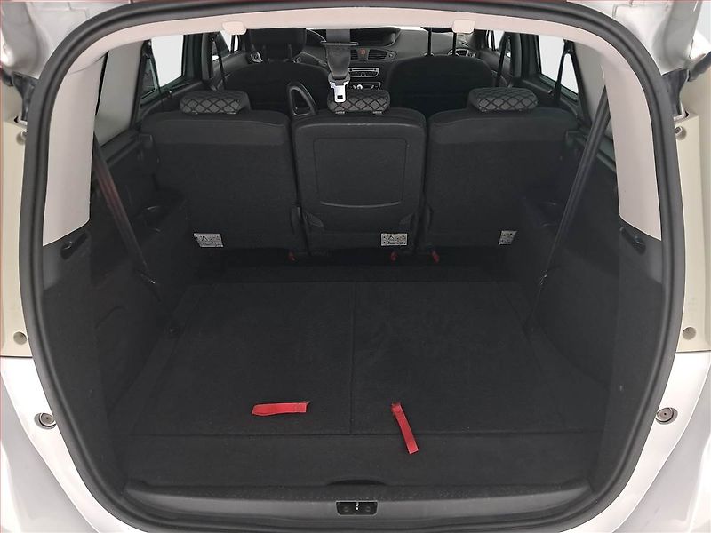 Renault Grand Scénic (2011) 1.6 16V, 7 míst, Park. senzory - fotka 14 z 20