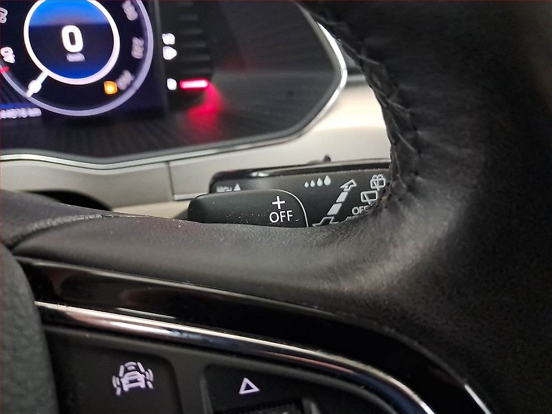 Škoda Superb (2020) Laurin&Klement 2.0 TDI - fotka 23 z 24