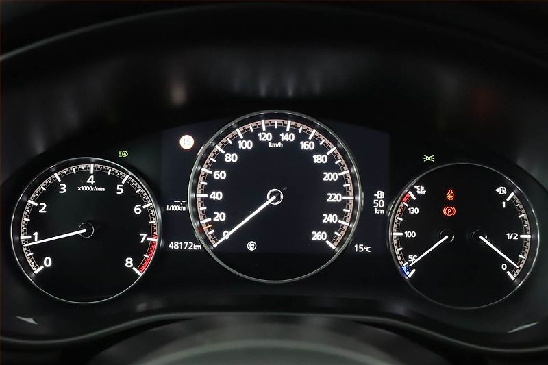 Mazda 3 (2023) 2.0 Skyactiv-G - fotka 13 z 15