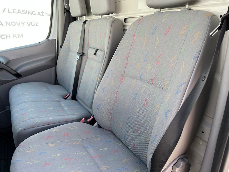 Volkswagen Crafter (2007) 2.5TDi Odtahový speciál - fotka 10 z 15