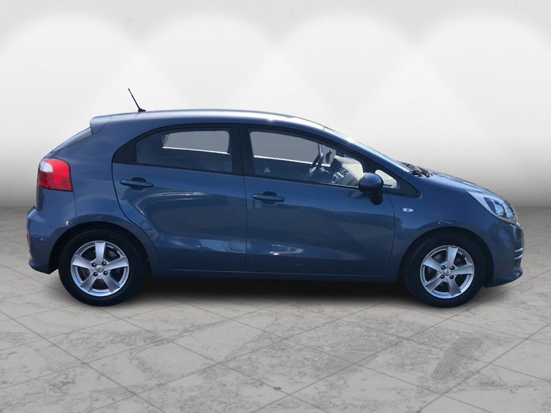 Kia Rio 1.25 CVVT 63 kW - fotka 8 z 25