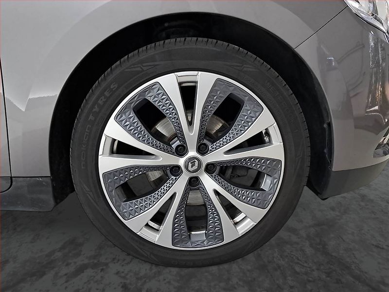 Renault Scénic (2018) 1.6 dCi, 7 míst, Serv.kniha - fotka 15 z 20