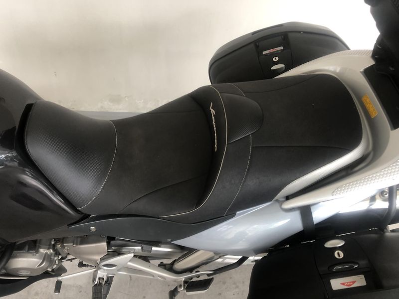 Honda XL 1000 V Varadero - fotka 8 z 23