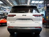 Jeep Grand Cherokee (2022) 3.6 Limited L 4x4 Luxury 7míst - náhled 3