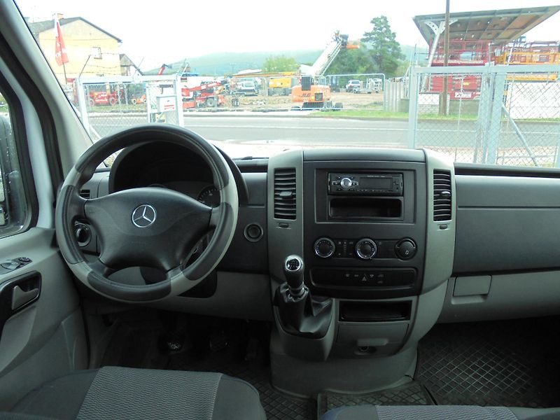 Mercedes-Benz Sprinter (2014) 313 CDI - KLIMA- 9. MÍST-MAXI - fotka 10 z 13