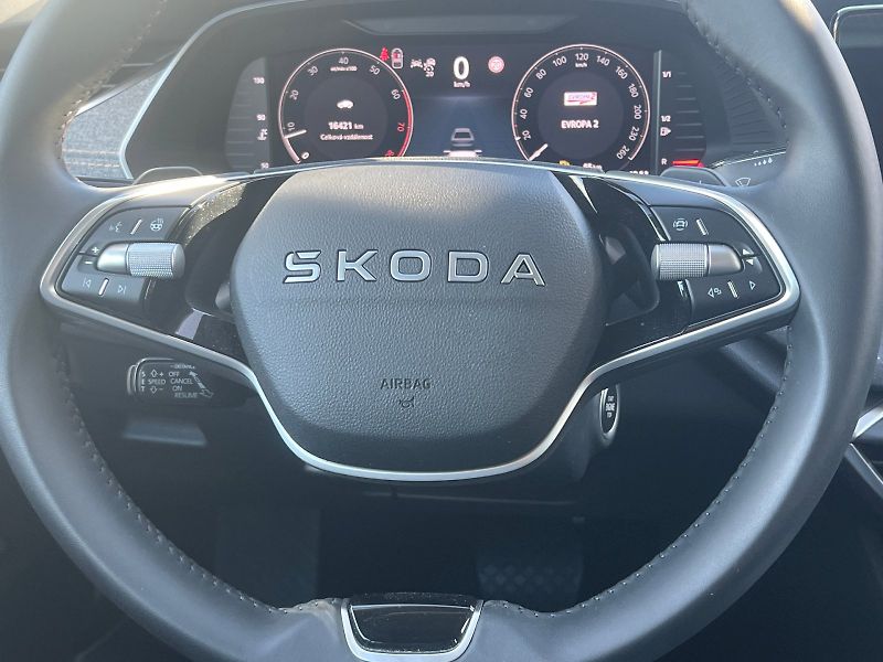 Škoda Octavia (2025) Top Selection 1.5TSi M-HEV 110 - fotka 21 z 30