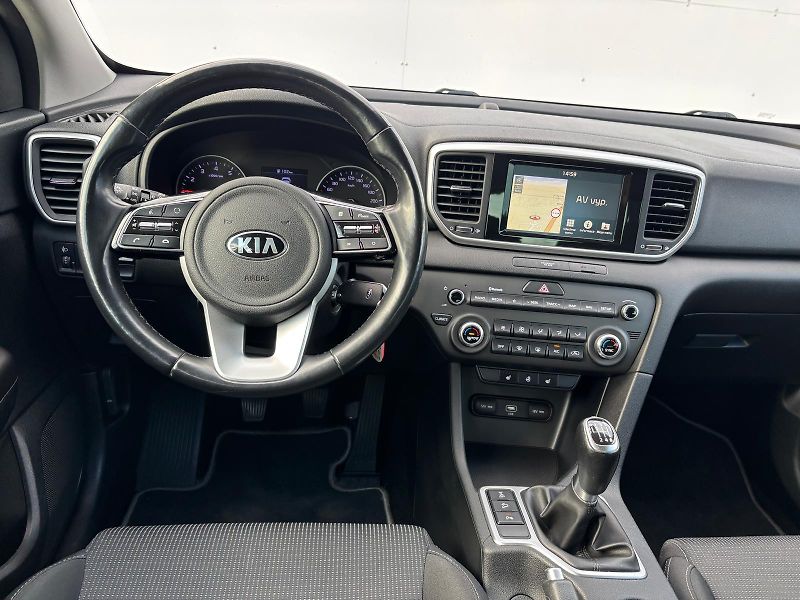 Kia Sportage 1,6 T-GDi Exclusive AWD - fotka 5 z 29