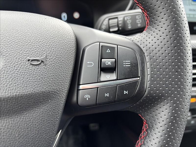 Ford Kuga 1,5 EcoBoost 111kW ST-Line X - fotka 31 z 40