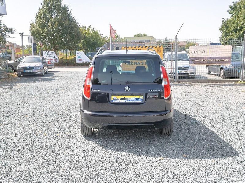 Škoda Roomster (2014) 1.6TDI NOIRE – BLACK - fotka 6 z 43
