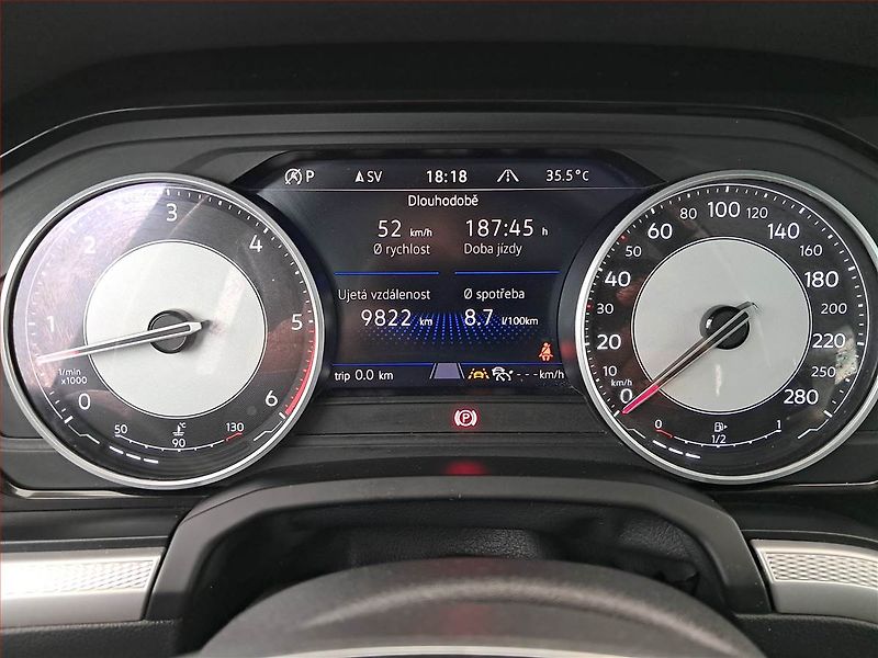Volkswagen Touareg (2019) 3.0 TDI - fotka 11 z 21