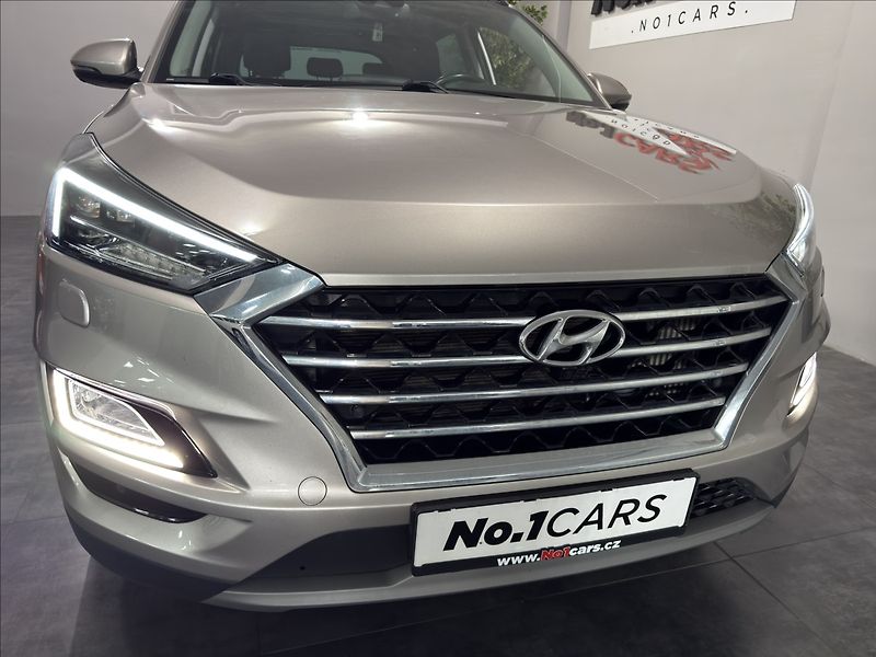 Hyundai Tucson 2,0   CRDI 4X4 136KW PREMIUM - fotka 36 z 38