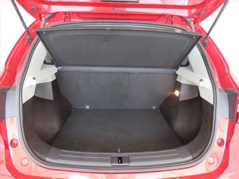 MG ZS (2024) Emotion 1.5, Serv.kniha, Navi - fotka 13 z 15