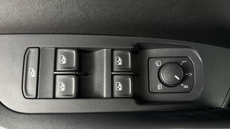 Škoda Kodiaq 2.0 TDI DSG 4x4 L&K - fotka 25 z 32